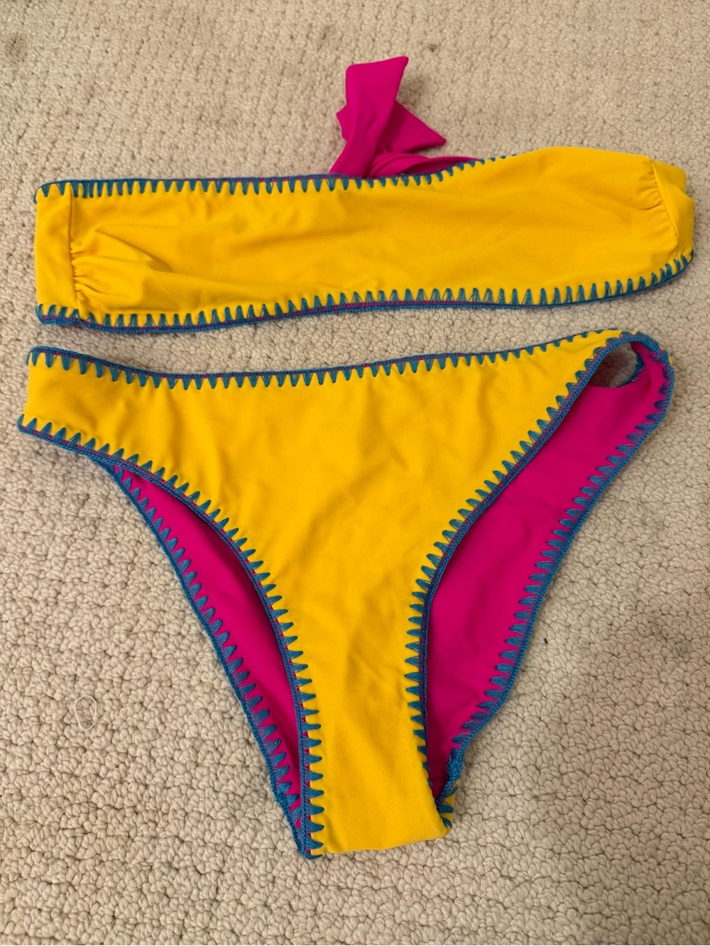 Women’s Venus reversible bandeau bikini
